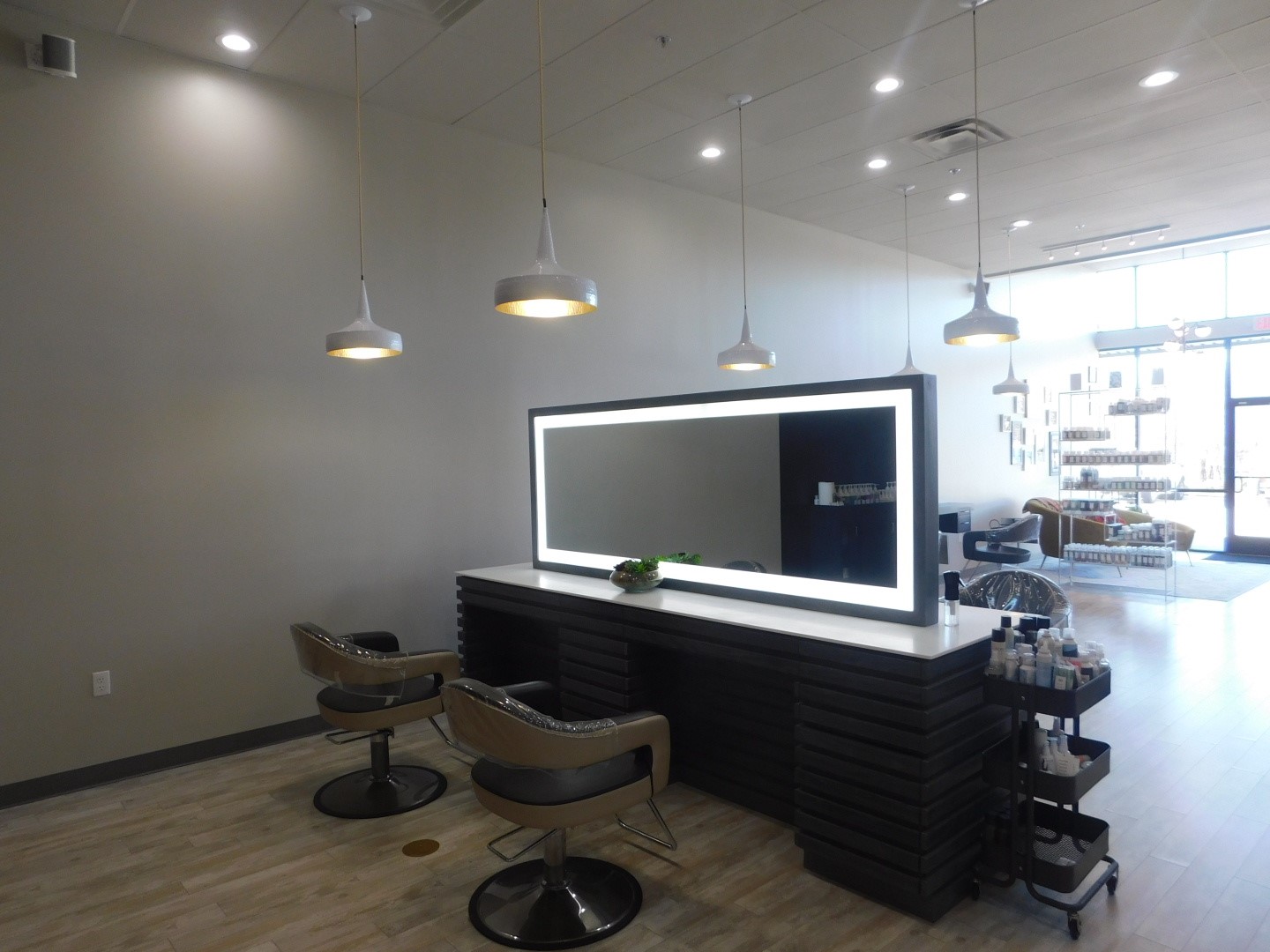 Jovie Salon_0009.jpg